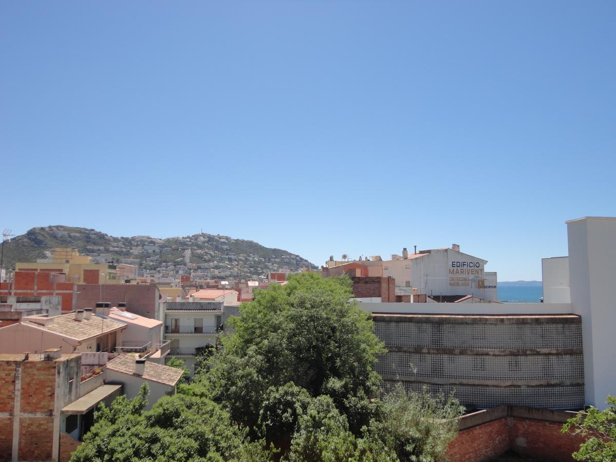Rnet - Lluis Companys Roses Exterior foto
